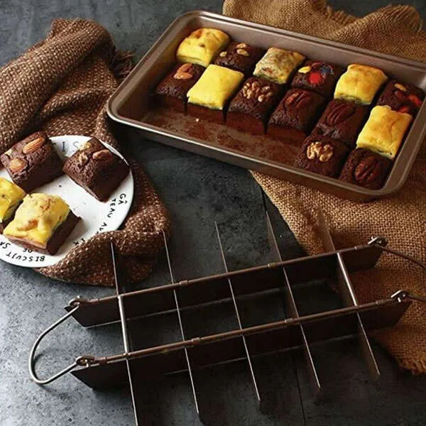 CakeyBakey - Baking pan with dividers