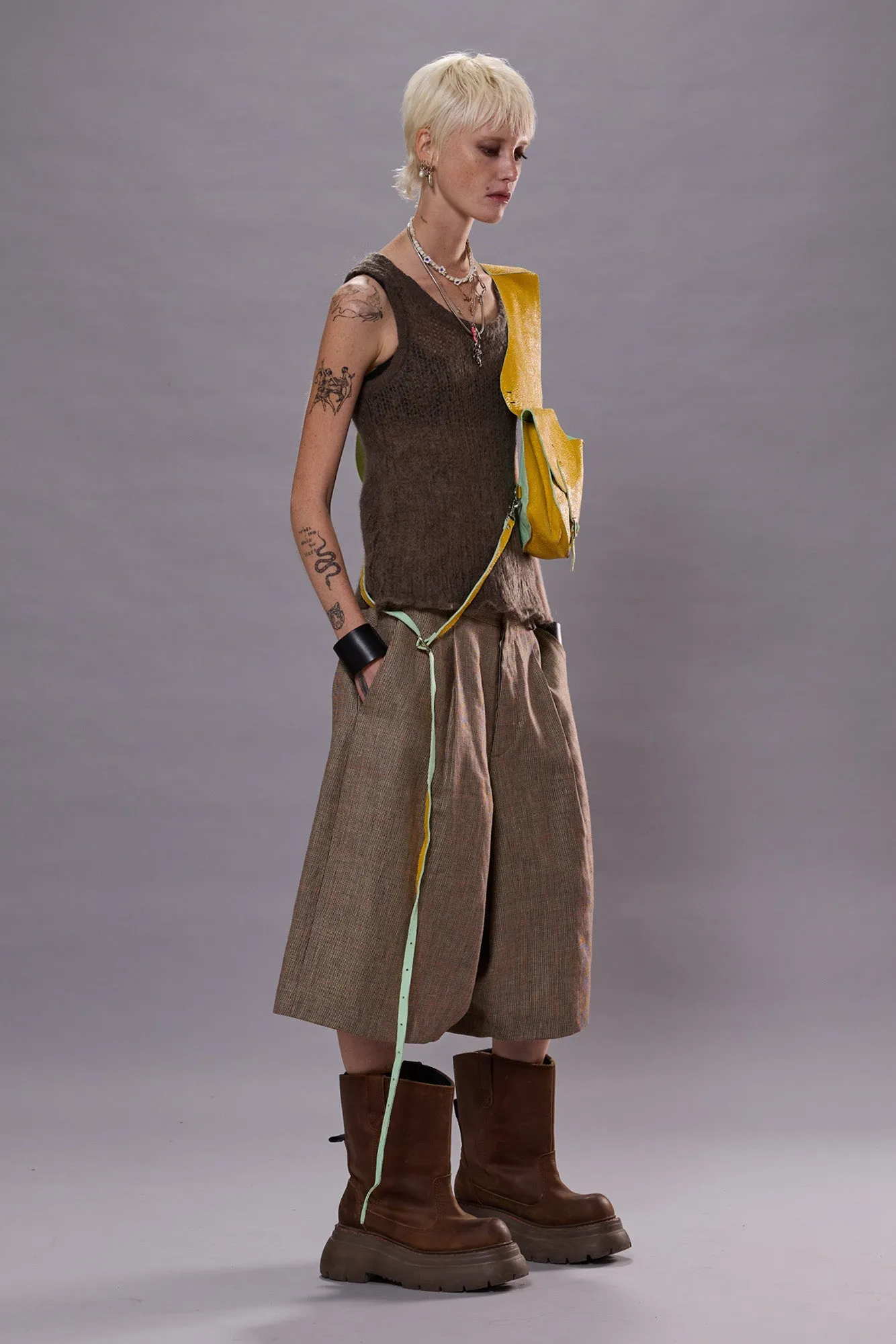 JUMBO TAILORED SHORT - BROWN WINDOWPANE PLAID