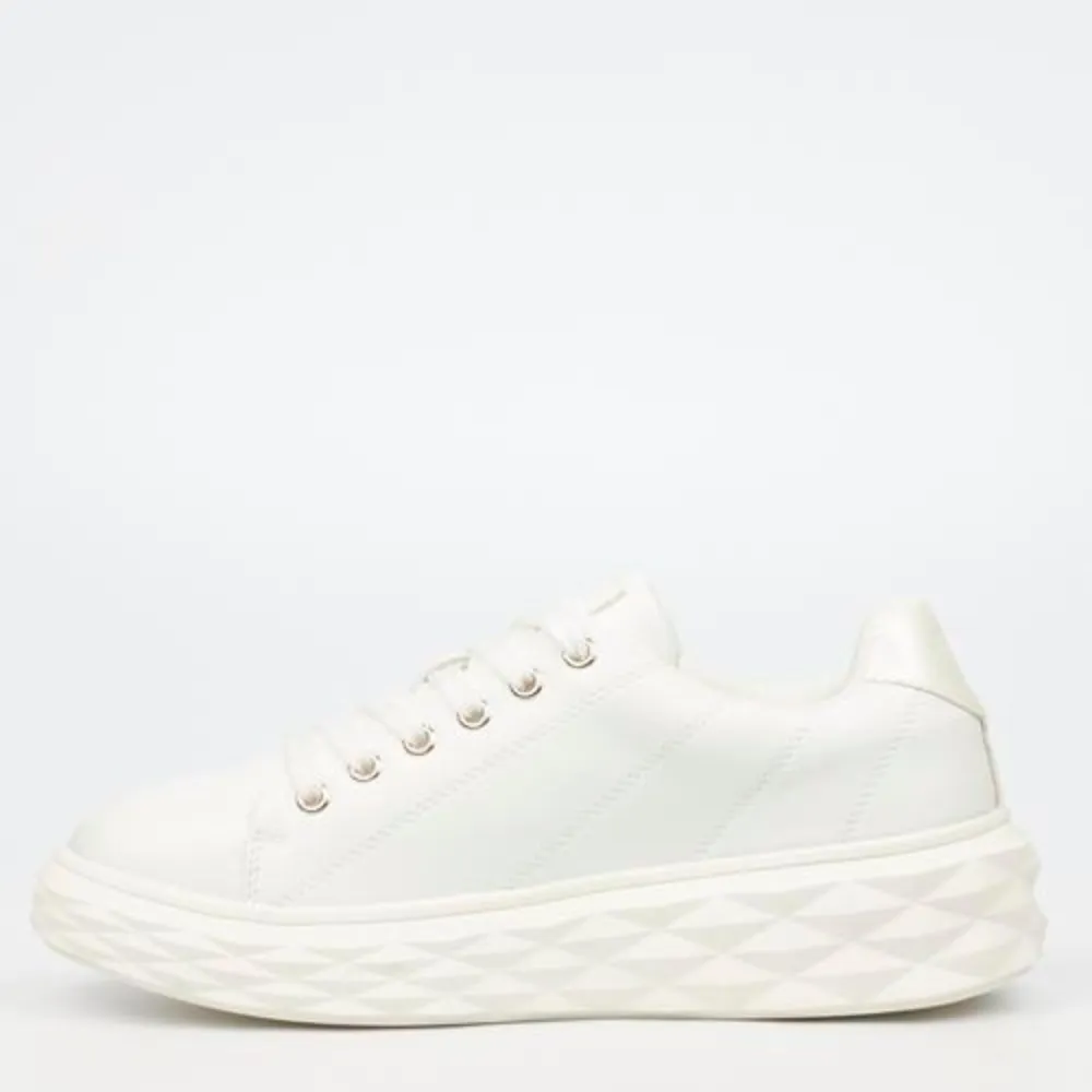 White Chunky Miss Black Sneaker  - Choo 1