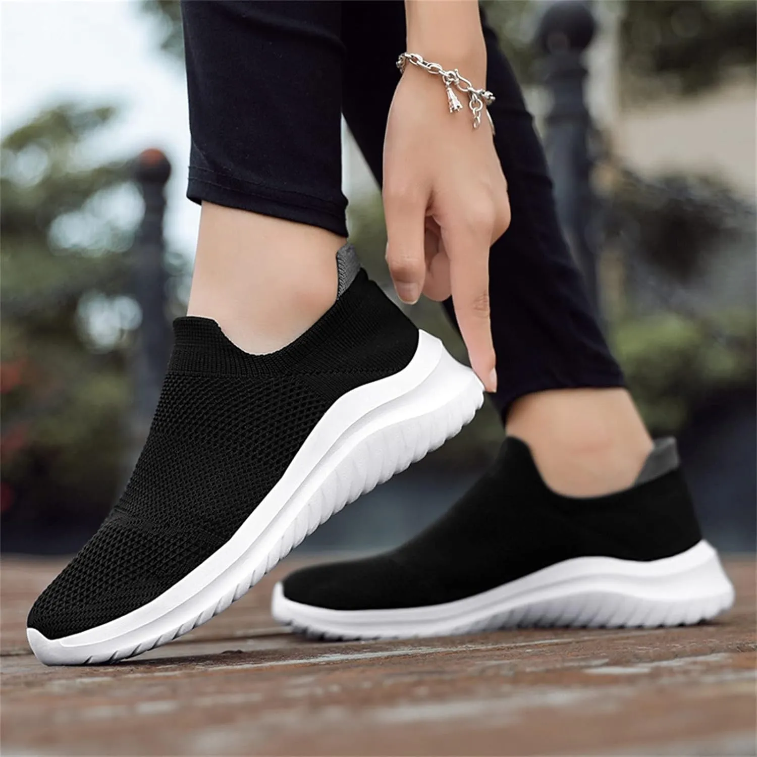 Women's Running Shoes Lightweight Comfortable Walking Tennis Shoes Non Slip Breathable Athletic Workout Sneakers